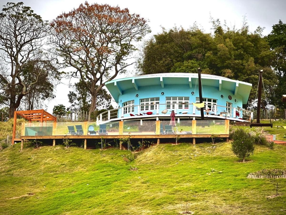 Casa Abacaxi, Vila Magica Bueno Brandao Exterior photo